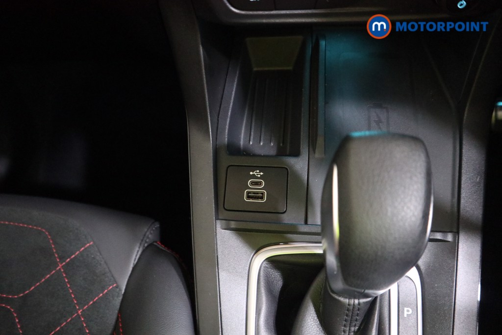 Ford Puma St-Line X Automatic Petrol SUV - Stock Number (1587845) - 9th supplementary image