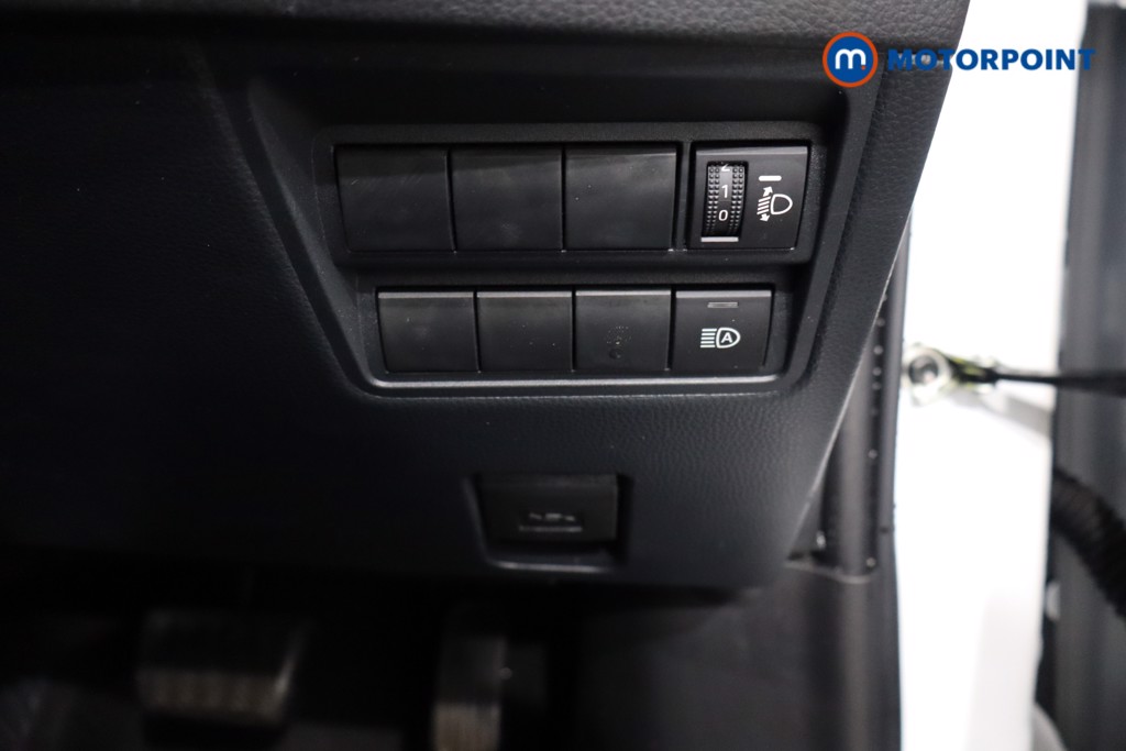 Toyota Yaris Cross Icon Automatic Petrol-Electric Hybrid Estate - Stock Number (1587968) - 19th supplementary image