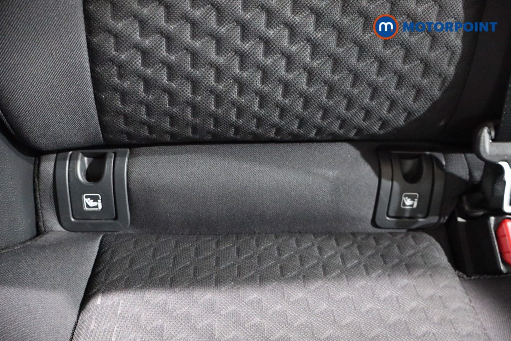 Toyota Yaris Cross Icon Automatic Petrol-Electric Hybrid Estate - Stock Number (1587968) - 26th supplementary image