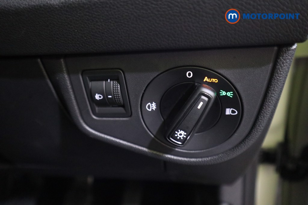 Volkswagen Polo Life Manual Petrol Hatchback - Stock Number (1588348) - 10th supplementary image