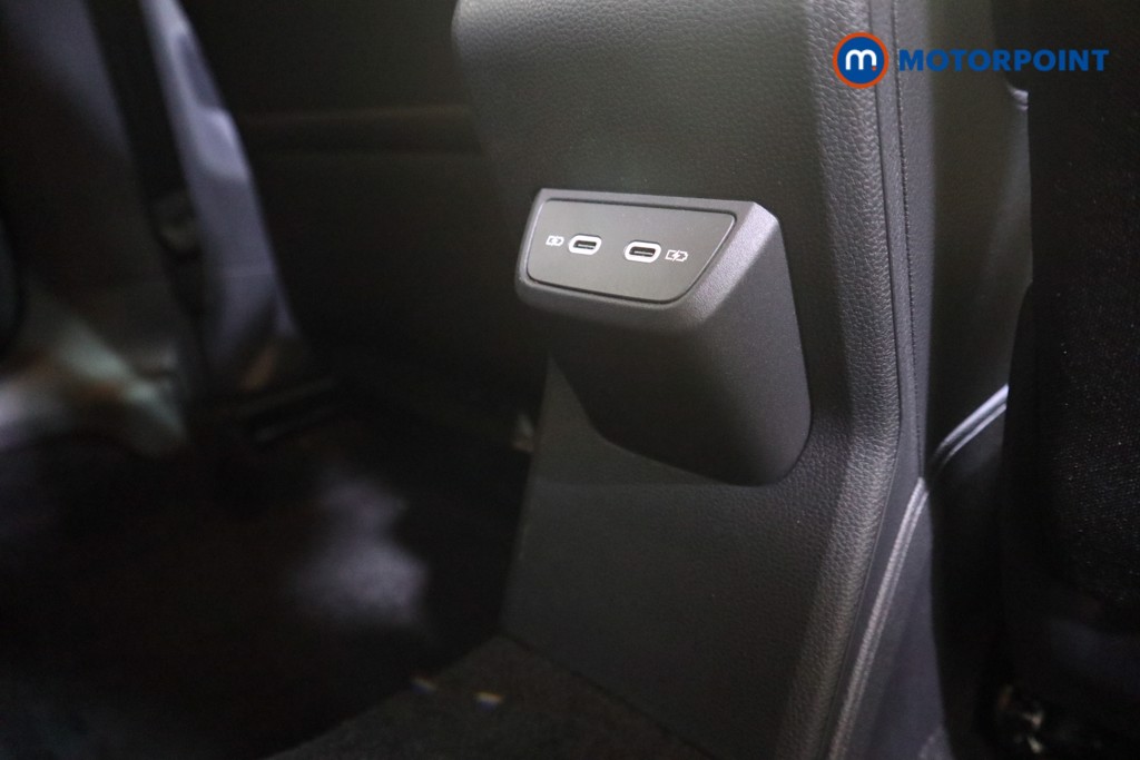 Volkswagen Polo Life Manual Petrol Hatchback - Stock Number (1588348) - 15th supplementary image