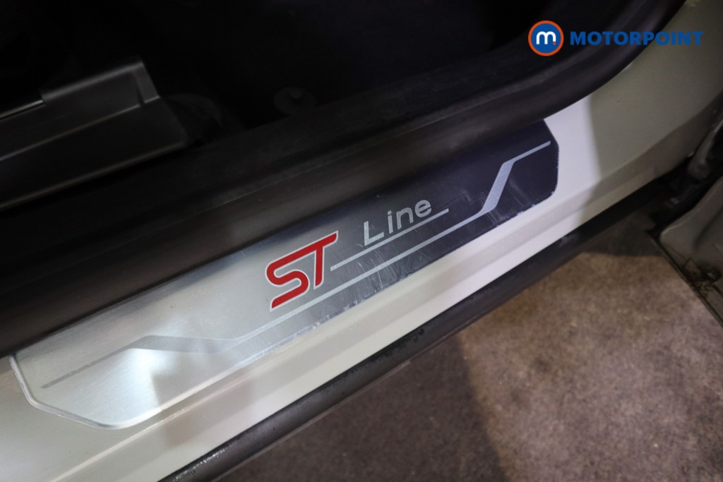 Ford Puma St-Line Automatic Petrol SUV - Stock Number (1588505) - 13th supplementary image