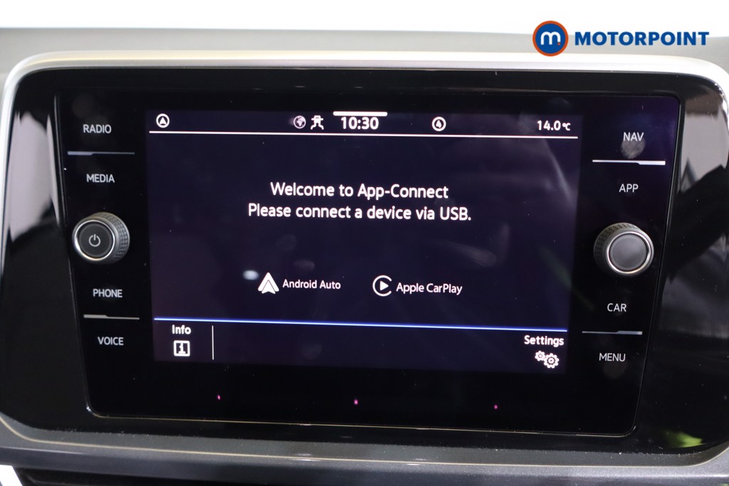 Volkswagen T-Roc Style Manual Diesel SUV - Stock Number (1581926) - 9th supplementary image