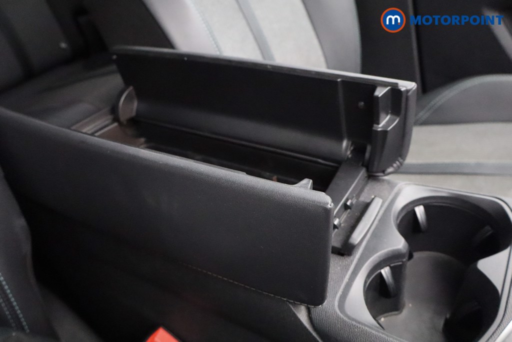 Peugeot 3008 Allure Automatic Petrol Plug-In Hybrid SUV - Stock Number (1583584) - 8th supplementary image