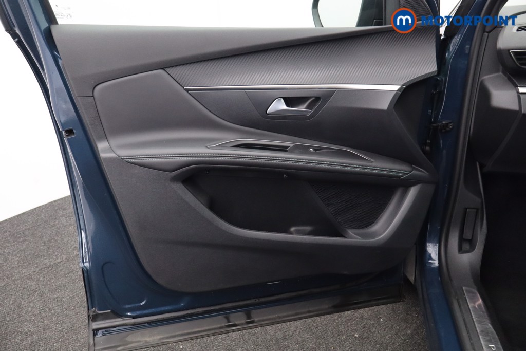 Peugeot 3008 Allure Automatic Petrol Plug-In Hybrid SUV - Stock Number (1583584) - 19th supplementary image