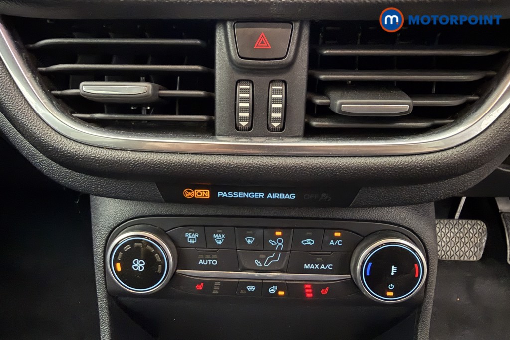 Ford Fiesta Active Vignale Automatic Petrol Hatchback - Stock Number (1555648) - 11th supplementary image