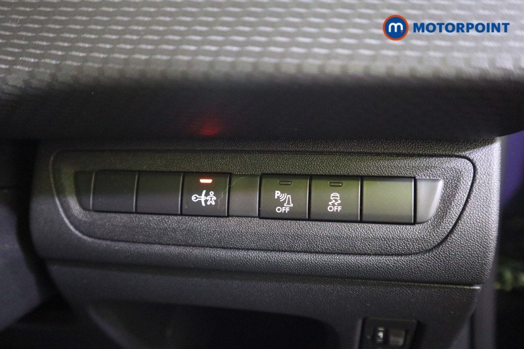 Peugeot 208 Allure Manual Petrol Hatchback - Stock Number (1558261) - 9th supplementary image