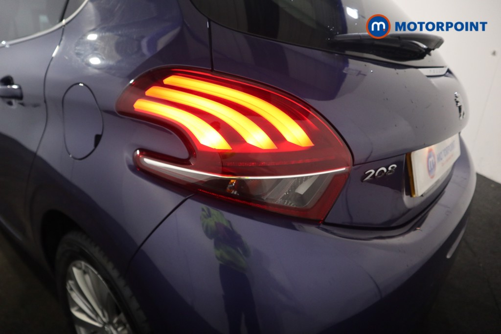 Peugeot 208 Allure Manual Petrol Hatchback - Stock Number (1558261) - 21st supplementary image
