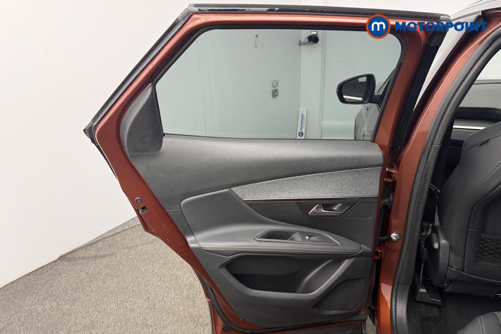 Peugeot 3008 Gt Line Premium Manual Diesel SUV - Stock Number (1562194) - 6th supplementary image