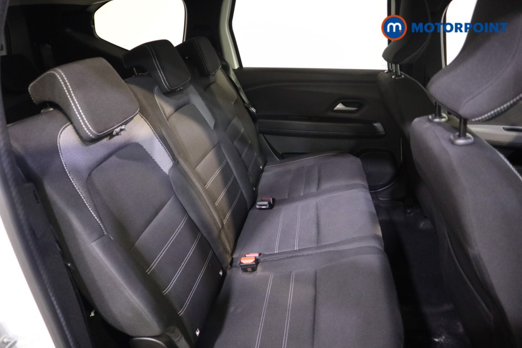 Dacia Jogger Expression Manual Petrol People Carrier - Stock Number (1565537) - 13th supplementary image