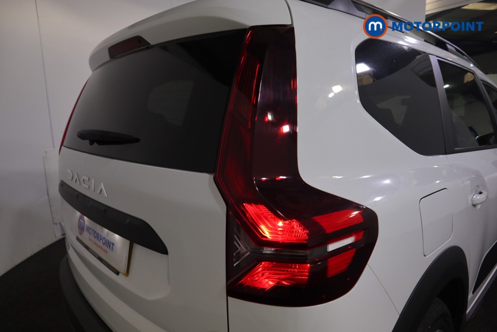 Dacia Jogger Expression Manual Petrol People Carrier - Stock Number (1565537) - 21st supplementary image