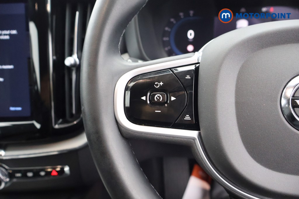 Volvo Xc60 R Design Automatic Diesel SUV - Stock Number (1565596) - 2nd supplementary image