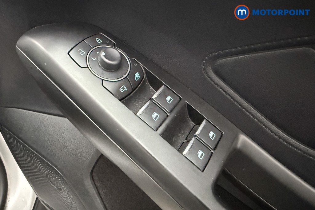 Ford Focus Active Manual Petrol Hatchback - Stock Number (1568610) - 17th supplementary image