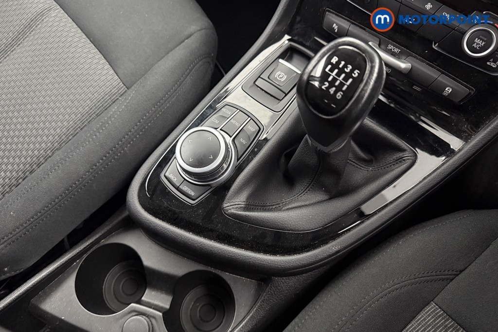 BMW 2 Series SE Manual Diesel Estate - Stock Number (1574039) - 11th supplementary image