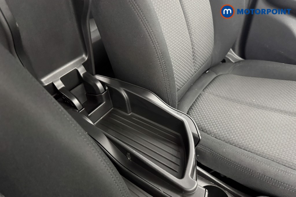 BMW 2 Series SE Manual Diesel Estate - Stock Number (1574039) - 13th supplementary image