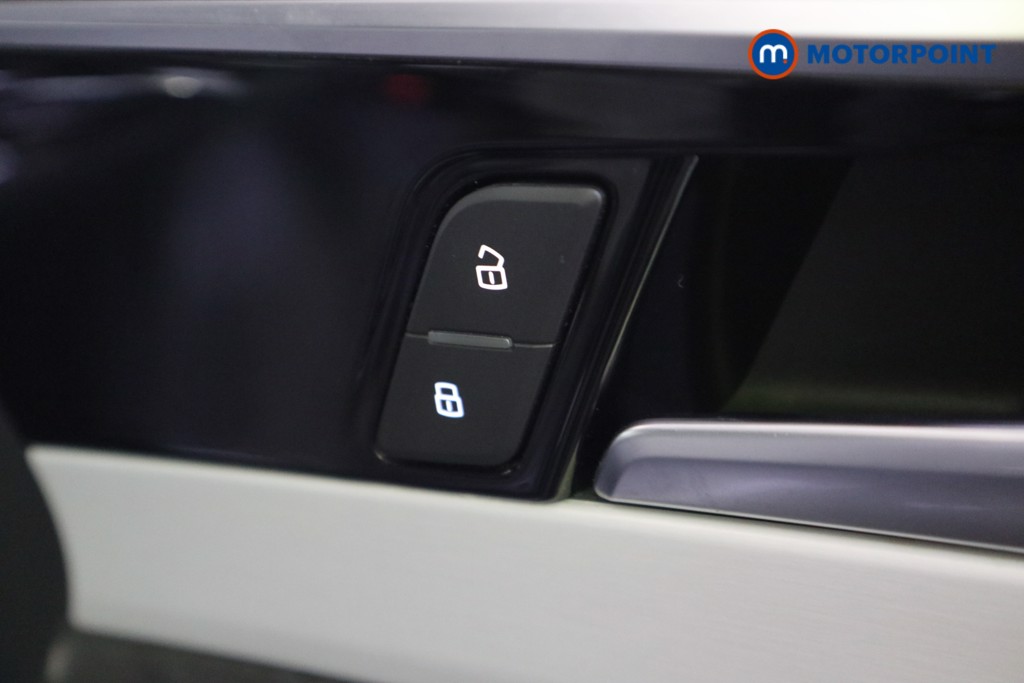 Audi A4 S Line Automatic Petrol Saloon - Stock Number (1574730) - 15th supplementary image