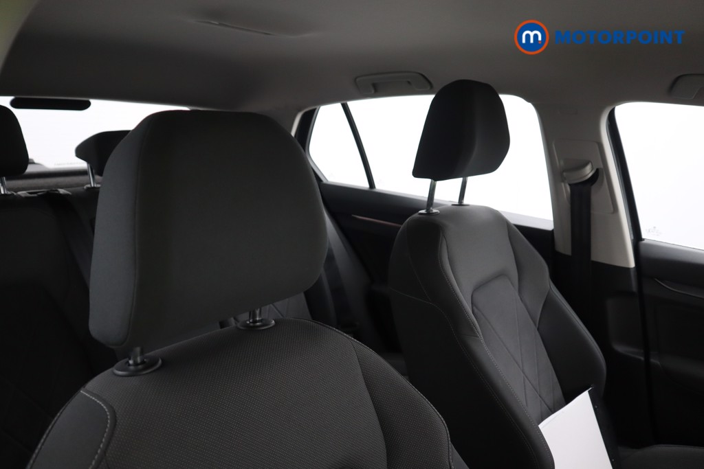 Volkswagen Golf Style Manual Petrol Hatchback - Stock Number (1575498) - 13th supplementary image