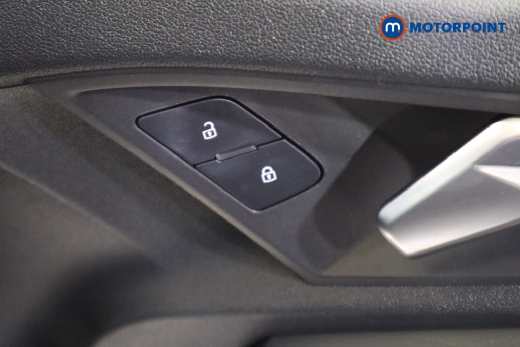 Audi A3 S Line Manual Petrol Hatchback - Stock Number (1576101) - 12th supplementary image