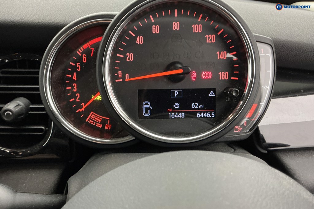 Mini Hatchback Cooper Classic Automatic Petrol Hatchback - Stock Number (1577138) - 9th supplementary image