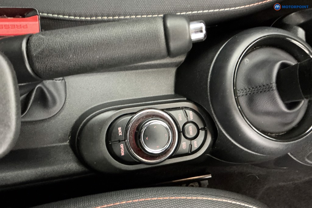 Mini Hatchback Cooper Classic Automatic Petrol Hatchback - Stock Number (1577138) - 13th supplementary image