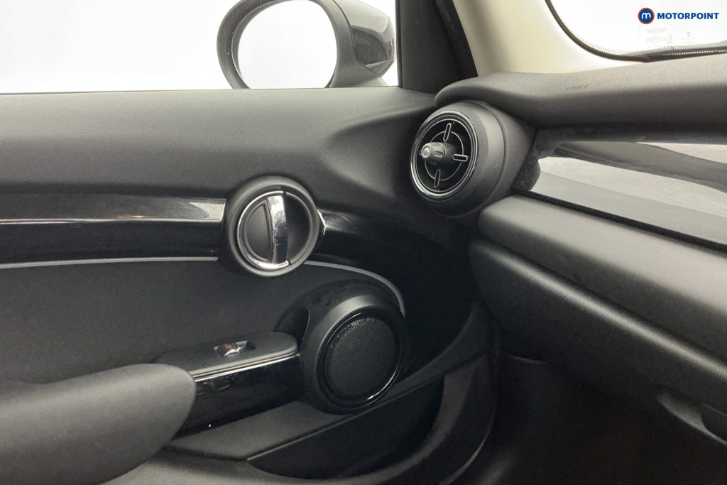 Mini Hatchback Cooper Classic Automatic Petrol Hatchback - Stock Number (1577138) - 17th supplementary image