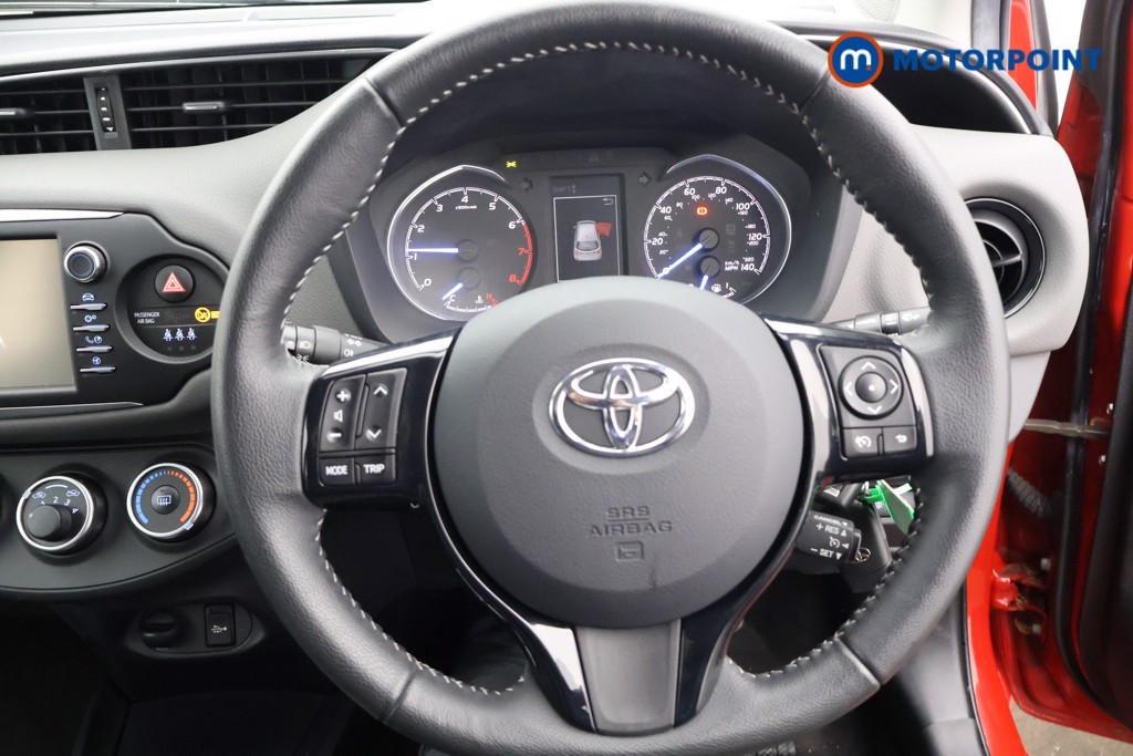 Toyota Yaris Icon Manual Petrol Hatchback - Stock Number (1578016) - 1st supplementary image