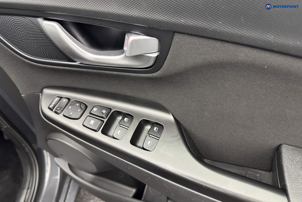 Hyundai Kona Premium Manual Petrol SUV - Stock Number (1578459) - 23rd supplementary image