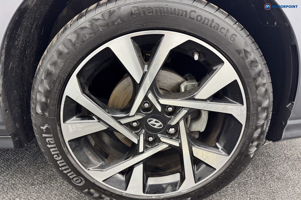 Hyundai Kona Premium Manual Petrol SUV - Stock Number (1578459) - 36th supplementary image