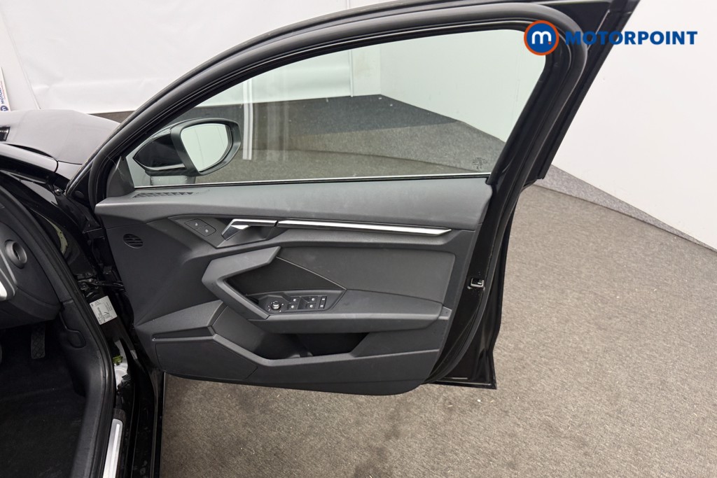Audi A3 Sport Manual Petrol Hatchback - Stock Number (1579563) - 15th supplementary image