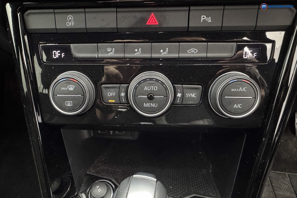 Volkswagen T-Roc Black Edition Automatic Petrol SUV - Stock Number (1580493) - 17th supplementary image
