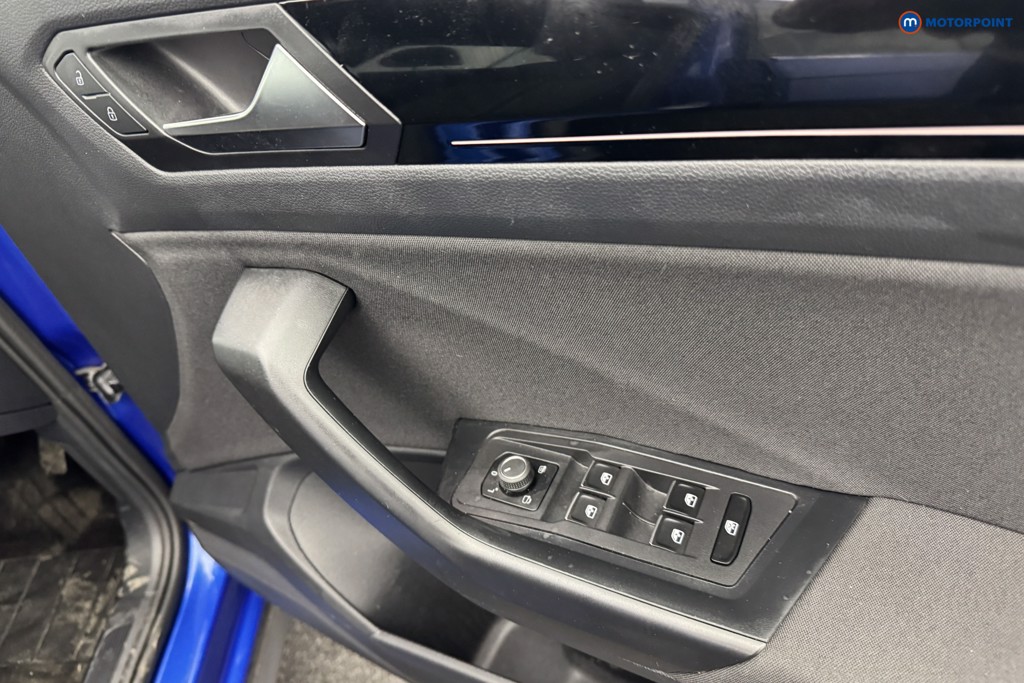Volkswagen T-Roc Black Edition Automatic Petrol SUV - Stock Number (1580493) - 23rd supplementary image