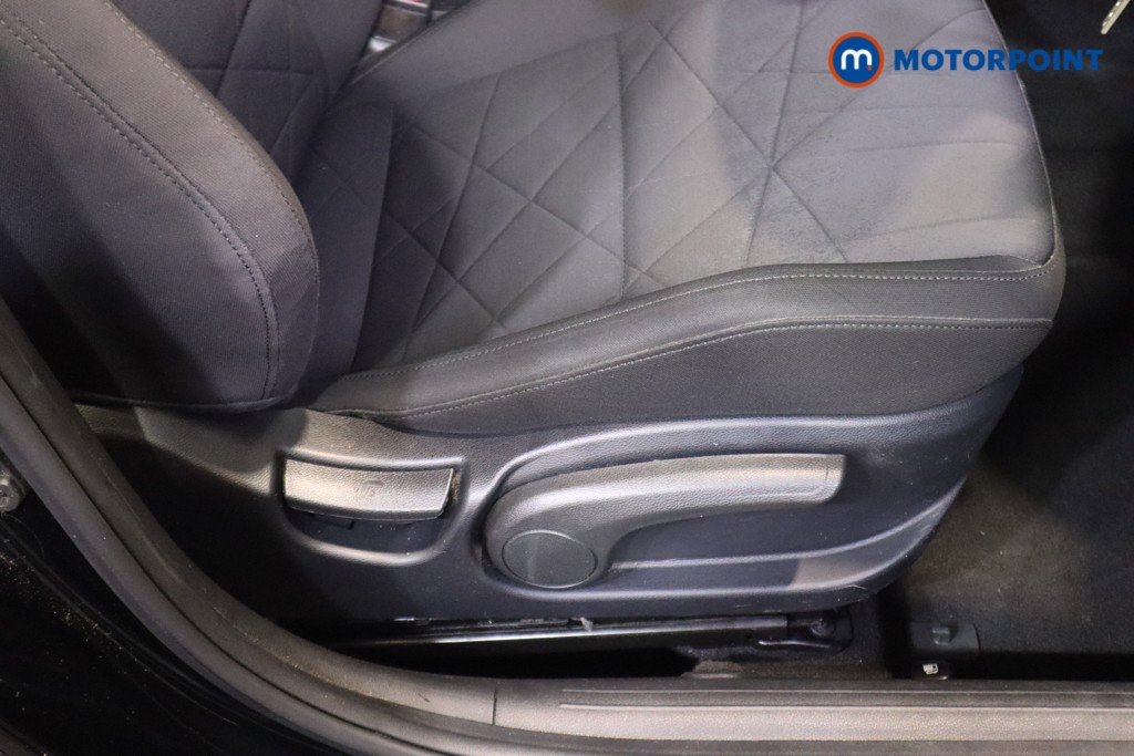 Hyundai Bayon Se Connect Manual Petrol SUV - Stock Number (1580640) - 16th supplementary image