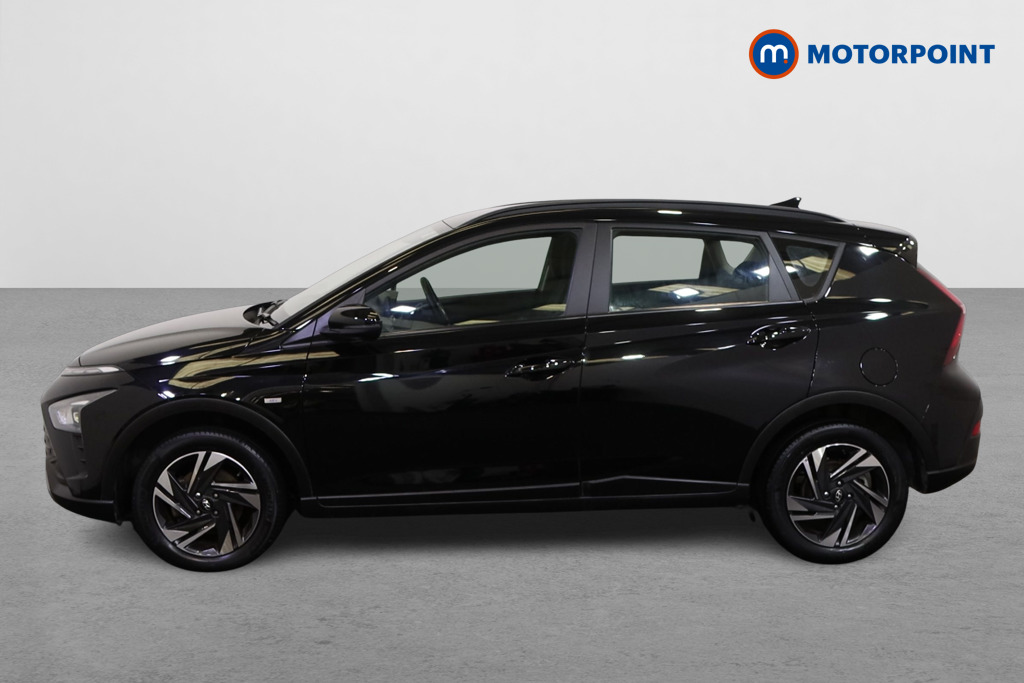 Hyundai Bayon Se Connect Manual Petrol SUV - Stock Number (1580640) - Passenger side