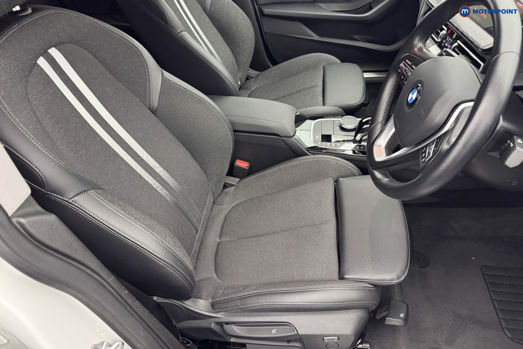 BMW 2 Series Sport Automatic Petrol Saloon - Stock Number (1582081) - 5th supplementary image