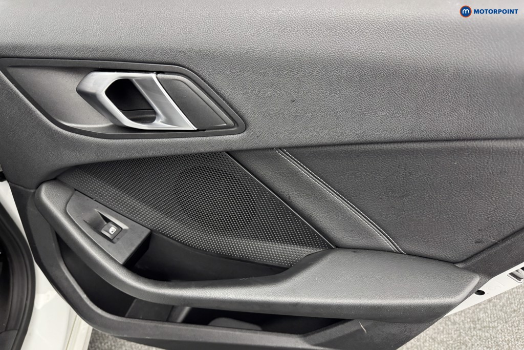 BMW 2 Series Sport Automatic Petrol Saloon - Stock Number (1582081) - 24th supplementary image