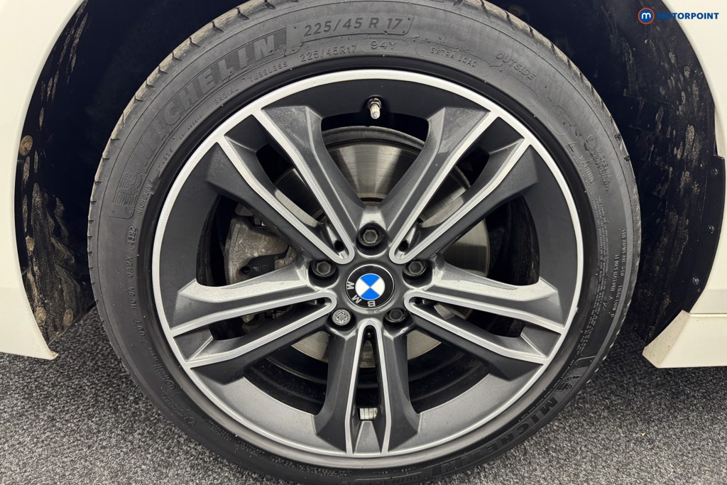 BMW 2 Series Sport Automatic Petrol Saloon - Stock Number (1582081) - 35th supplementary image