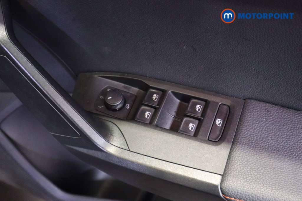 Seat Arona Fr Sport Automatic Petrol SUV - Stock Number (1582231) - 11th supplementary image