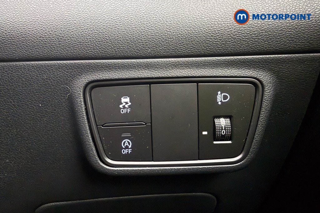 Hyundai Tucson Premium Manual Petrol SUV - Stock Number (1582424) - 17th supplementary image