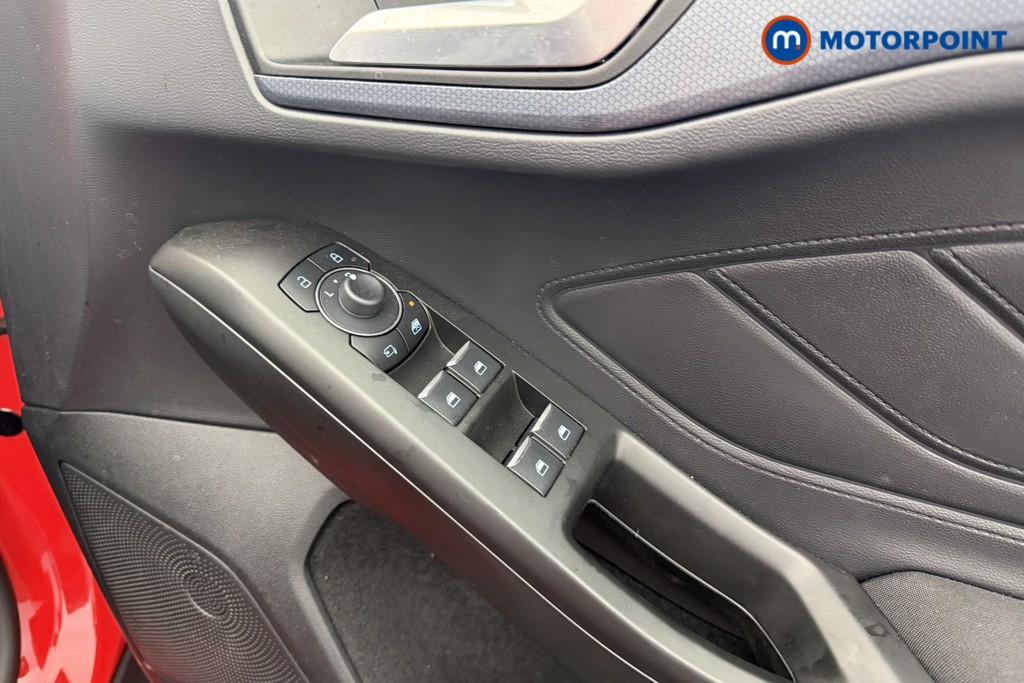 Ford Focus Active X Automatic Petrol Hatchback - Stock Number (1582509) - 14th supplementary image