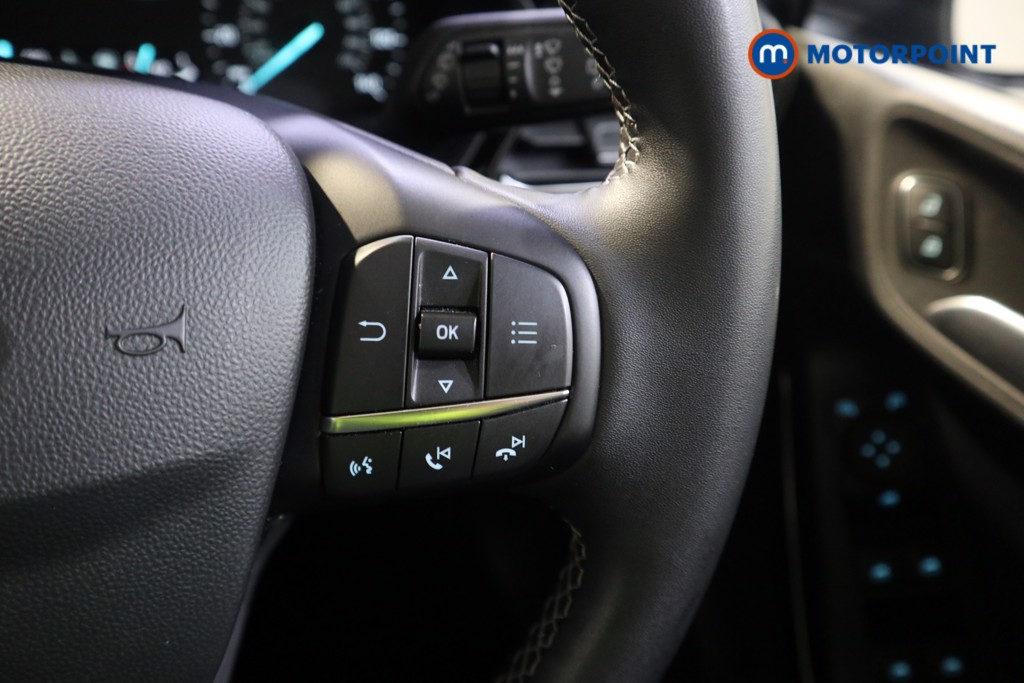 Ford Fiesta Titanium Manual Petrol Hatchback - Stock Number (1582549) - 4th supplementary image