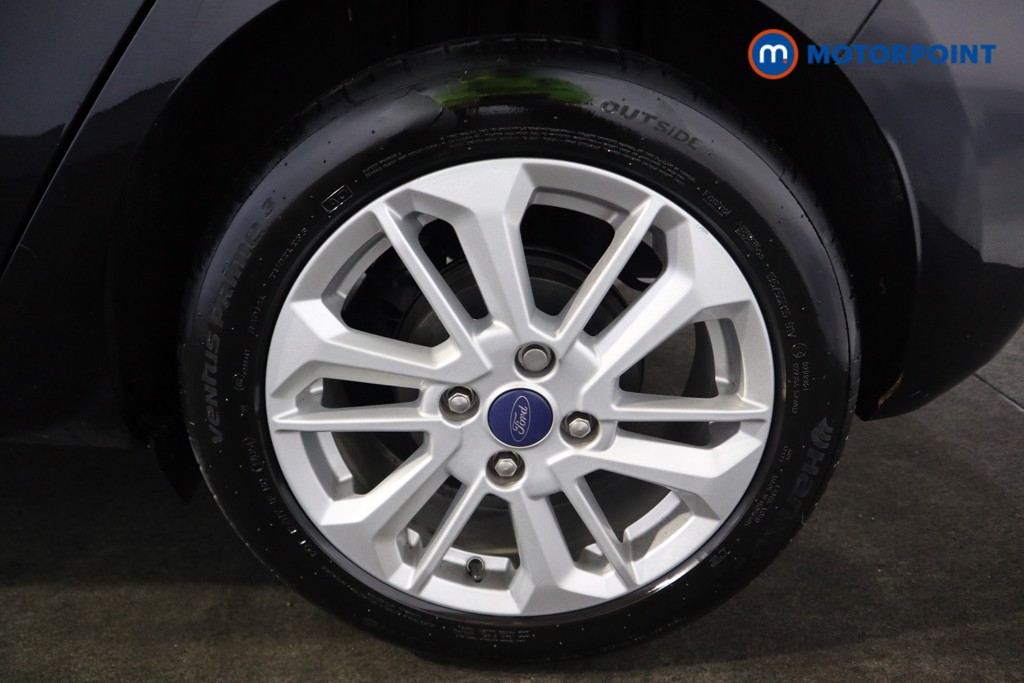 Ford Fiesta Titanium Manual Petrol Hatchback - Stock Number (1582549) - 20th supplementary image