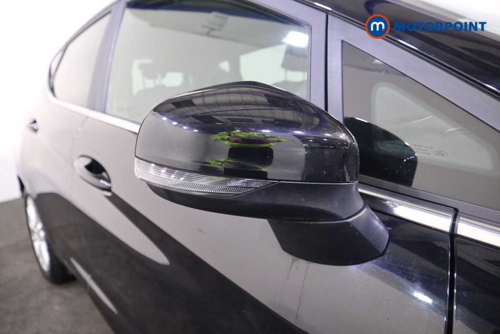 Ford Fiesta Titanium Manual Petrol Hatchback - Stock Number (1582549) - 25th supplementary image