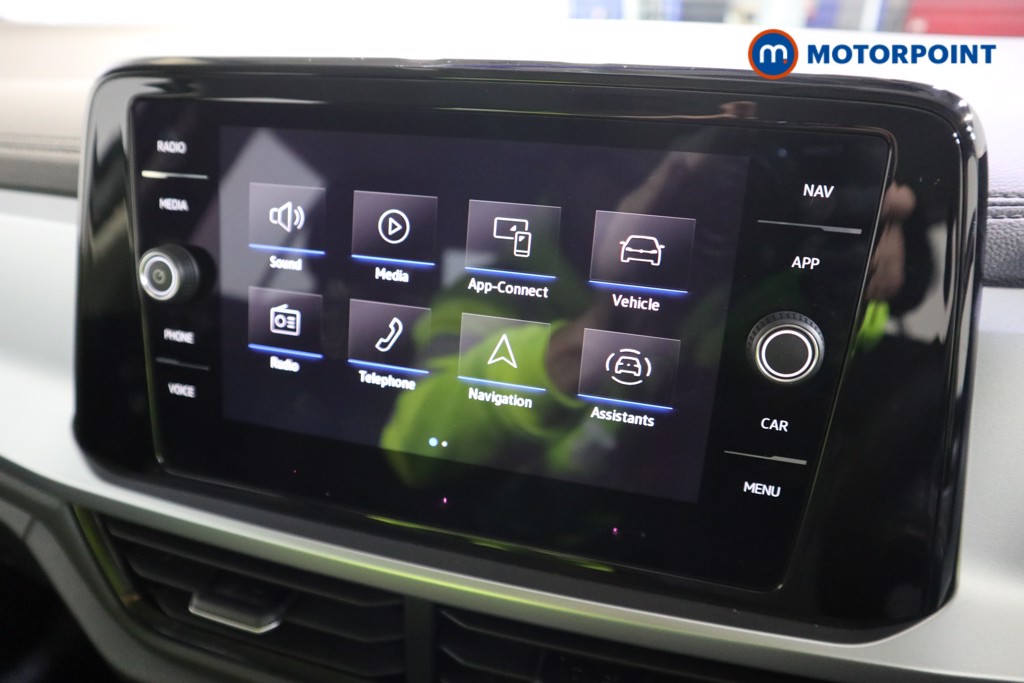 Volkswagen T-Roc Life Manual Petrol SUV - Stock Number (1582616) - 6th supplementary image