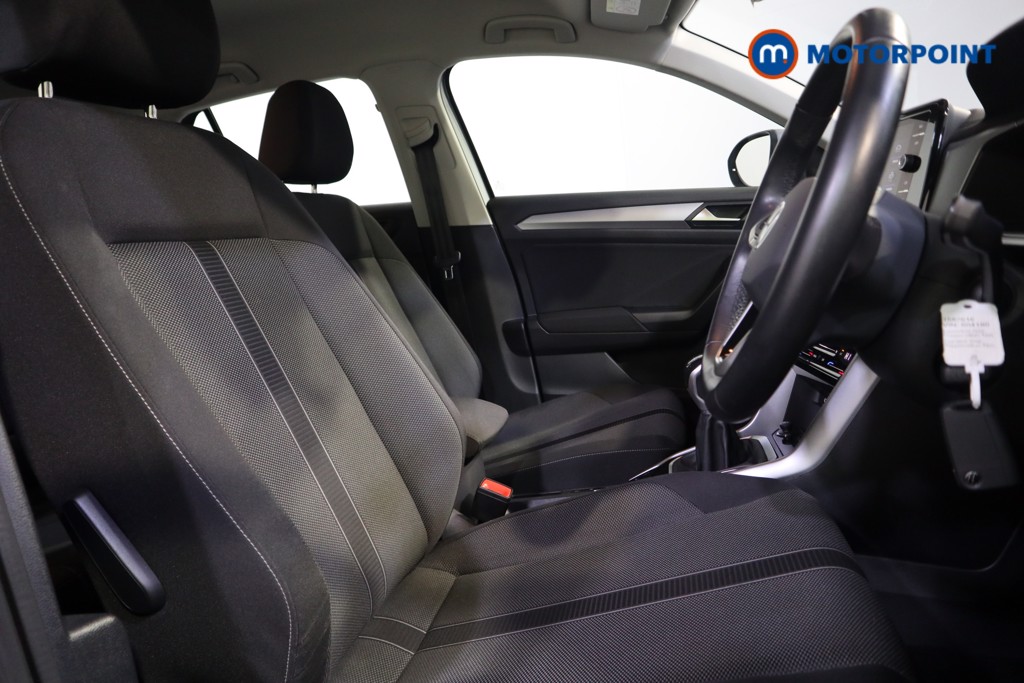 Volkswagen T-Roc Life Manual Petrol SUV - Stock Number (1582616) - 13th supplementary image