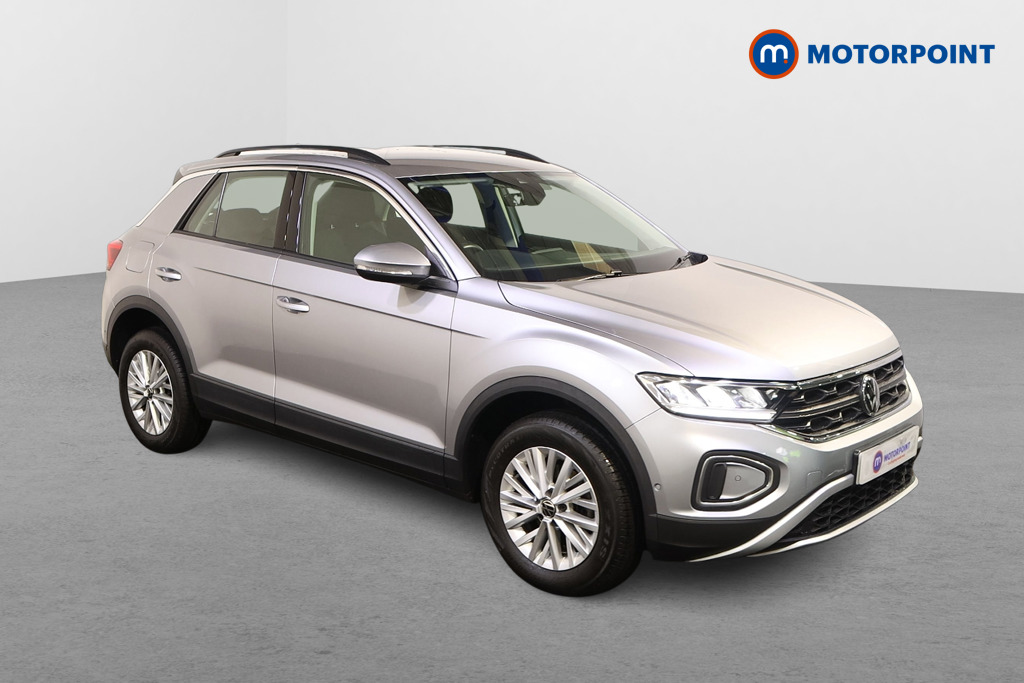 Volkswagen T-Roc Life Manual Petrol SUV - Stock Number (1582616) - Drivers side front corner