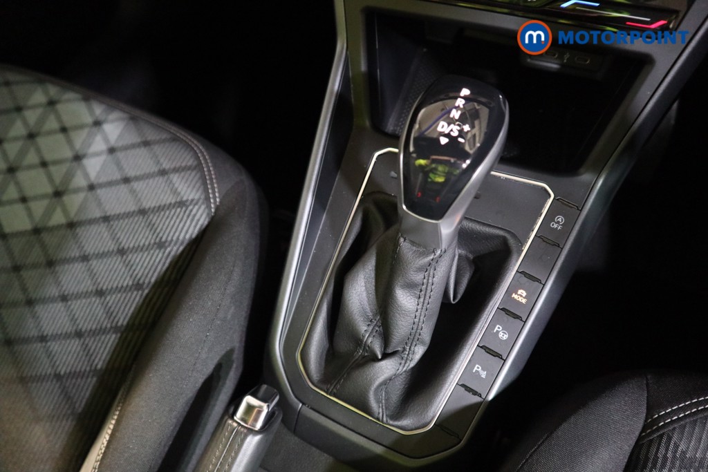 Volkswagen Taigo R-Line Automatic Petrol SUV - Stock Number (1582623) - 10th supplementary image