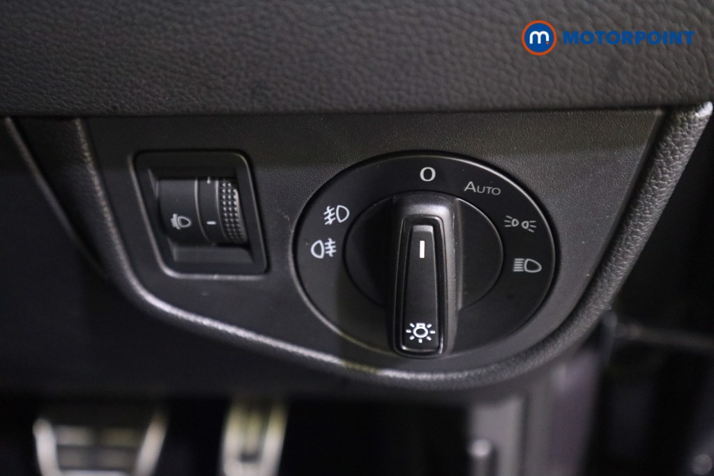 Volkswagen Taigo R-Line Automatic Petrol SUV - Stock Number (1582623) - 11th supplementary image