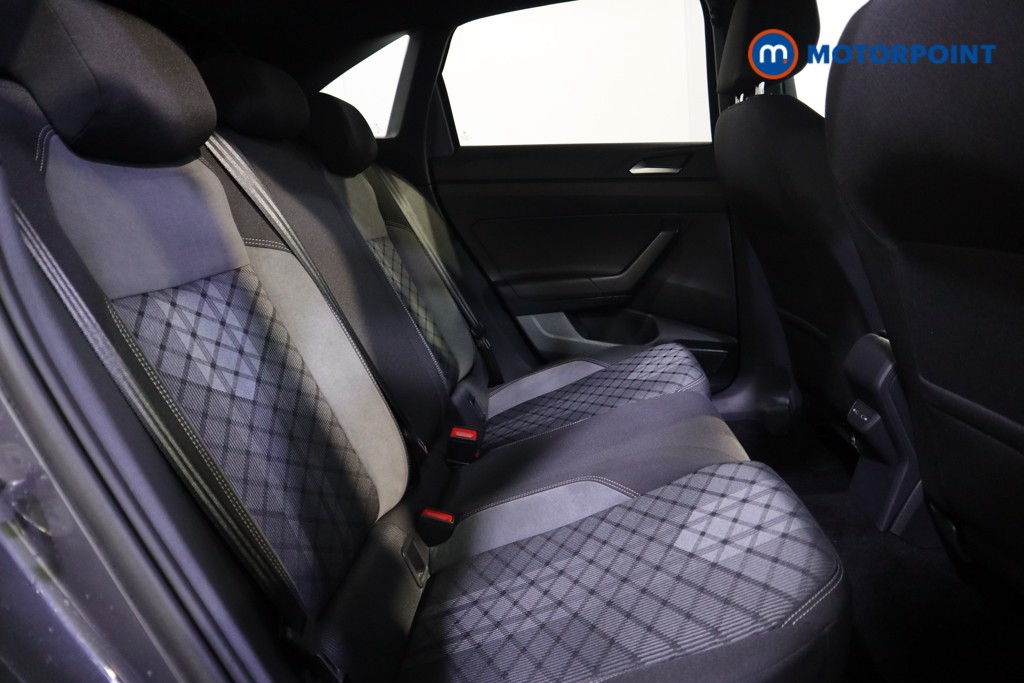 Volkswagen Taigo R-Line Automatic Petrol SUV - Stock Number (1582623) - 16th supplementary image