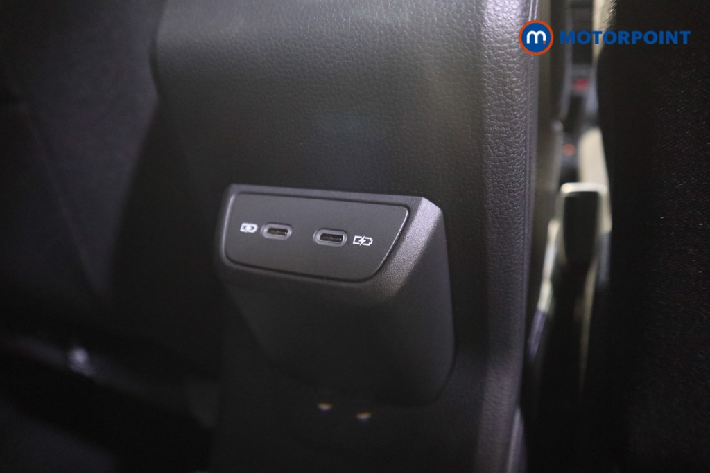 Volkswagen Taigo R-Line Automatic Petrol SUV - Stock Number (1582623) - 18th supplementary image