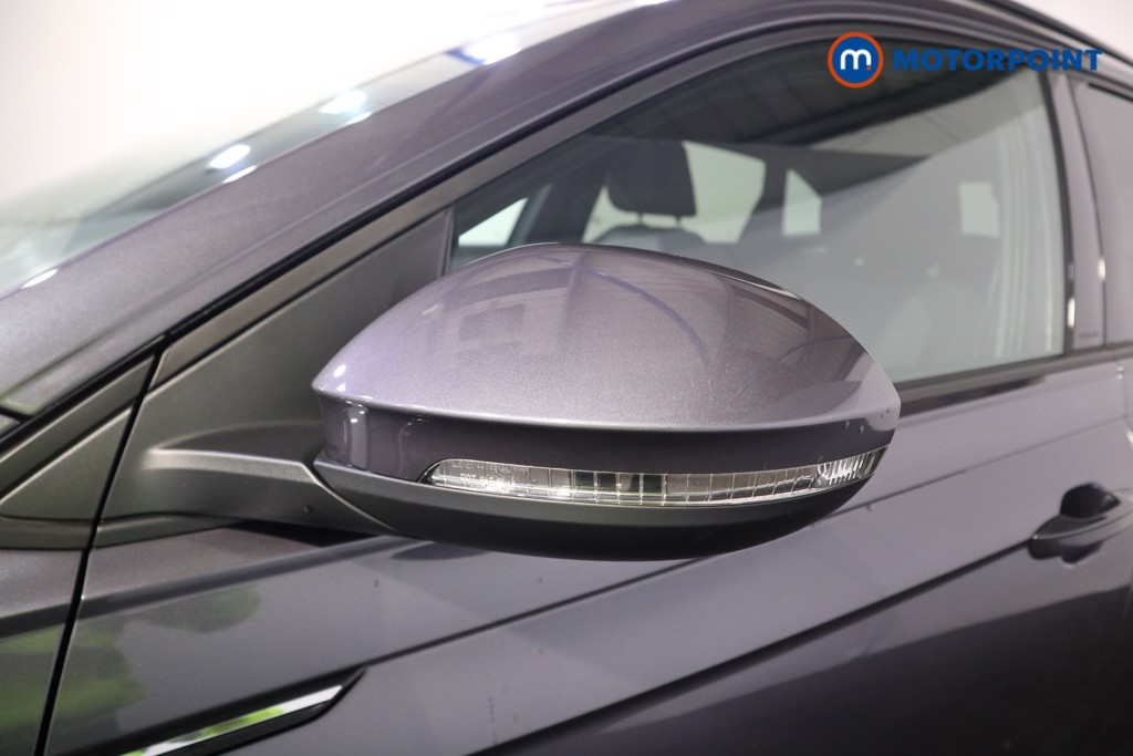 Volkswagen Taigo R-Line Automatic Petrol SUV - Stock Number (1582623) - 31st supplementary image